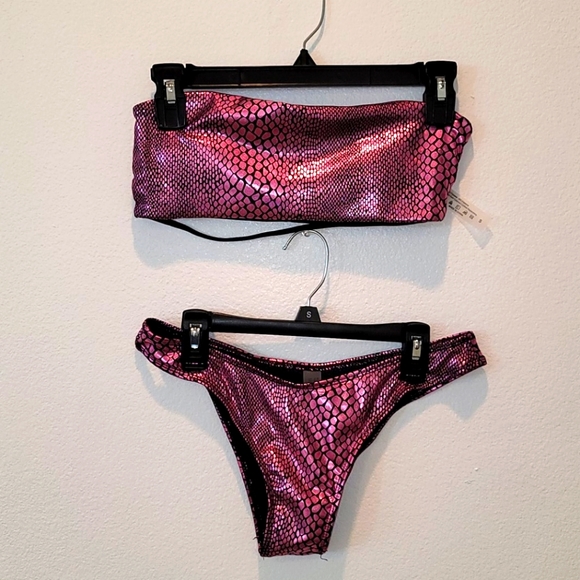 NWOT 2 Piece Bikini 👙 - Picture 4 of 7